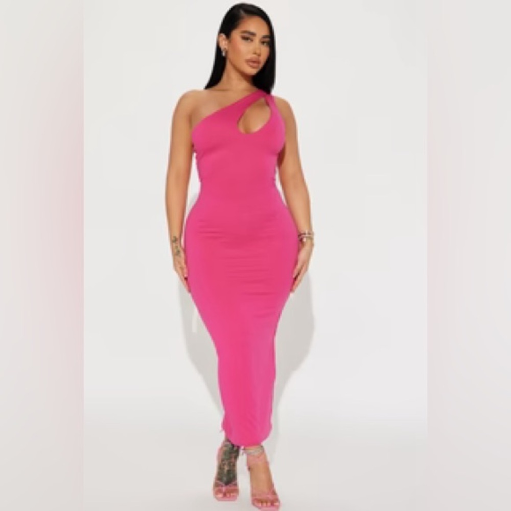 Fashion Nova Shea Double Lined Fuchsia Maxi Dress, M